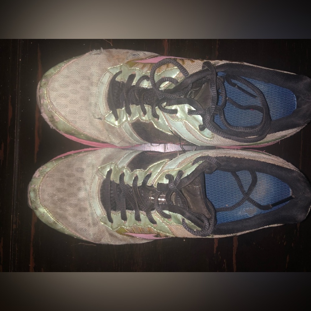 Mizuno Size 8.5 Blue Running Shoes